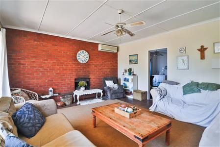 False - House For Sale in Epworth, Pietermaritzburg, KwaZulu Natal - M125243