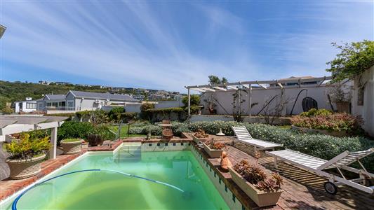 False - House Unavailable in Whale Rock, Plettenberg Bay, Western Cape - M125307