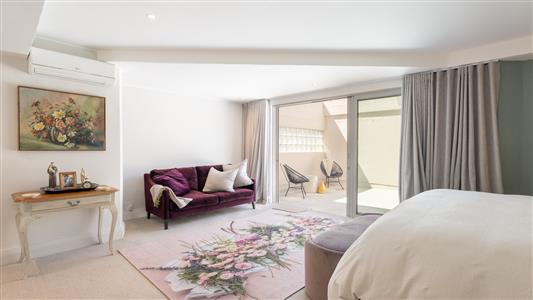 False - Apartment For Sale in Mouille Point, Cape Town, Western Cape - M125301