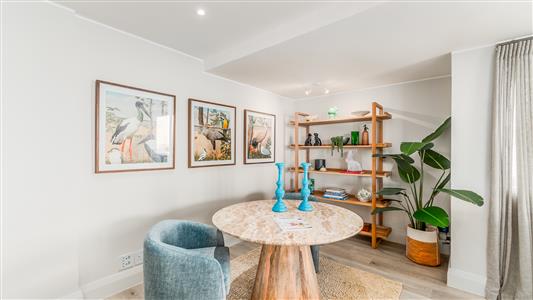 False - Apartment For Sale in Mouille Point, Cape Town, Western Cape - M125301
