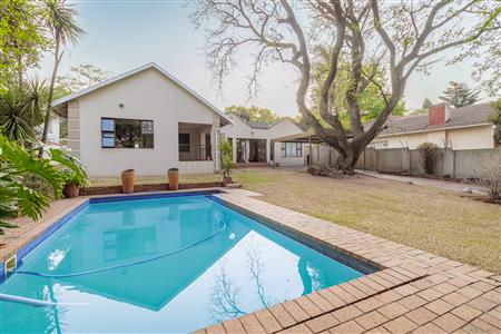False - House For Sale in Blairgowrie, Randburg, Gauteng - M125333