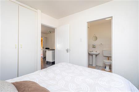False - Apartment Sold in Bryanston, Sandton, Gauteng - M125342