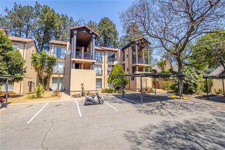 False - Apartment Sold in Bryanston, Sandton, Gauteng - M125342