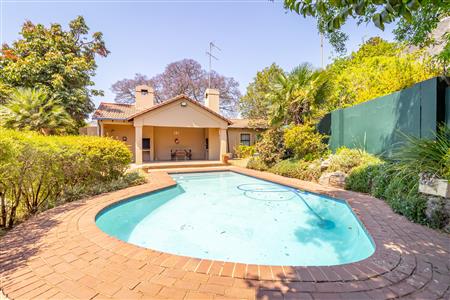 False - Apartment Sold in Bryanston, Sandton, Gauteng - M125342