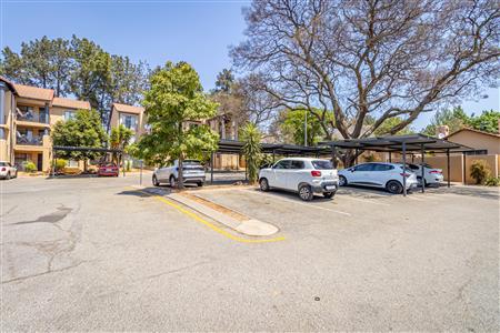 False - Apartment Sold in Bryanston, Sandton, Gauteng - M125342