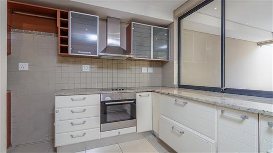 False - Townhouse For Sale in Illovo, Sandton, Gauteng - M125337