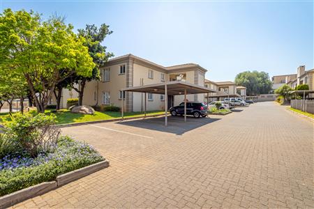 False - Townhouse For Sale in Oriel, Bedfordview, Gauteng - M125361