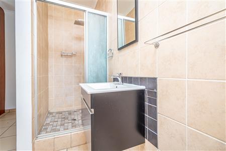 False - Townhouse For Sale in Oriel, Bedfordview, Gauteng - M125361