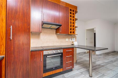 False - Townhouse For Sale in Oriel, Bedfordview, Gauteng - M125361