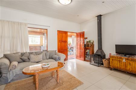 False - Farm For Sale in Stellenbosch Farms, Stellenbosch, Western Cape - M125374