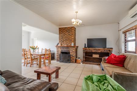 False - Farm For Sale in Stellenbosch Farms, Stellenbosch, Western Cape - M125374