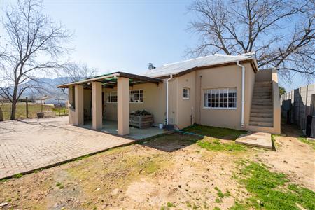 False - Farm For Sale in Prince Alfred Hamlet, Ceres, Western Cape - M125385