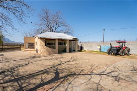 False - Farm For Sale in Prince Alfred Hamlet, Ceres, Western Cape - M125385