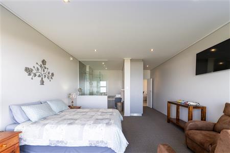 False - House Unavailable in Pienaarstrand, Groot Brakrivier, Western Cape - M125383