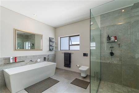 False - House Unavailable in Pienaarstrand, Groot Brakrivier, Western Cape - M125383