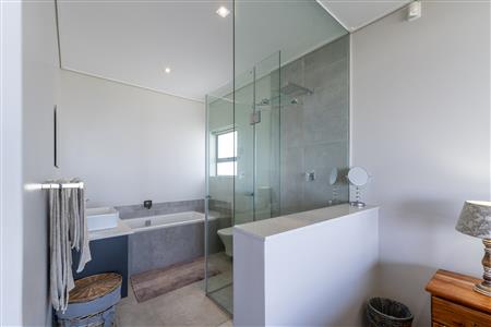 False - House Unavailable in Pienaarstrand, Groot Brakrivier, Western Cape - M125383