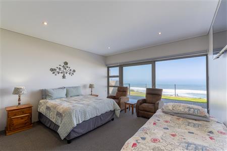 False - House Unavailable in Pienaarstrand, Groot Brakrivier, Western Cape - M125383