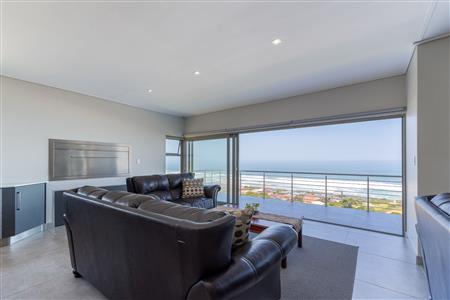 False - House Unavailable in Pienaarstrand, Groot Brakrivier, Western Cape - M125383