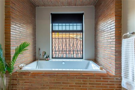 False - House For Sale in Bedfordview, Gauteng - M125394