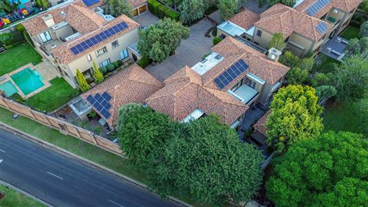 False - House For Sale in Bedfordview, Gauteng - M125394