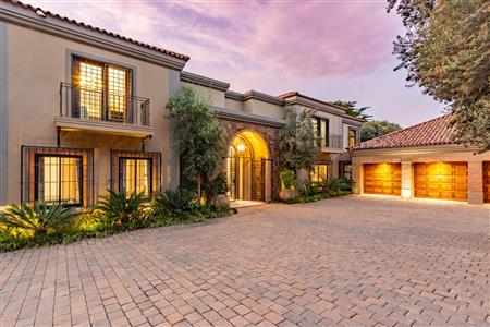 False - House For Sale in Bedfordview, Gauteng - M125394