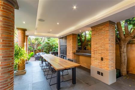 False - House For Sale in Bedfordview, Gauteng - M125394