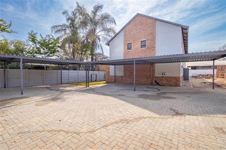 False - Townhouse For Sale in Lyttelton Manor, Centurion, Gauteng - M125395