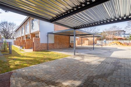 False - Townhouse For Sale in Lyttelton Manor, Centurion, Gauteng - M125395