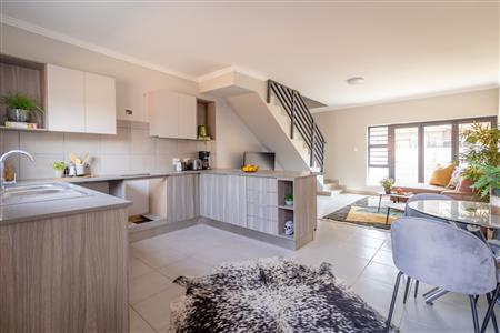 False - Townhouse For Sale in Lyttelton Manor, Centurion, Gauteng - M125395