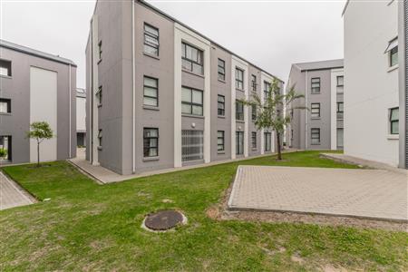 False - Apartment Sold in Aan de Wijnlanden, Stellenbosch, Western Cape - M125414