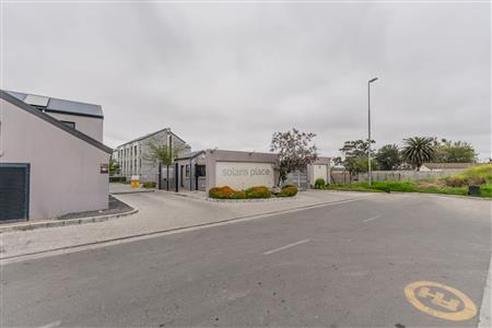 False - Apartment Sold in Aan de Wijnlanden, Stellenbosch, Western Cape - M125414