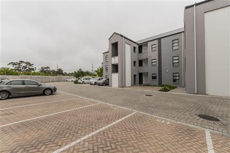 False - Apartment Sold in Aan de Wijnlanden, Stellenbosch, Western Cape - M125414