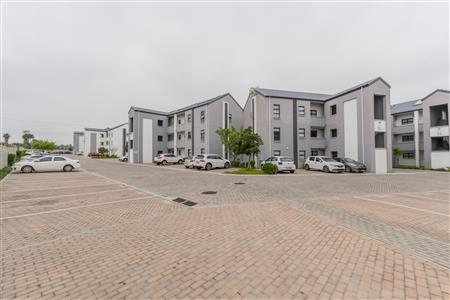 False - Apartment Sold in Aan de Wijnlanden, Stellenbosch, Western Cape - M125414