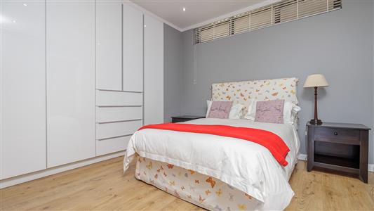 False - Apartment For Sale in Morningside, Sandton, Gauteng - M125415