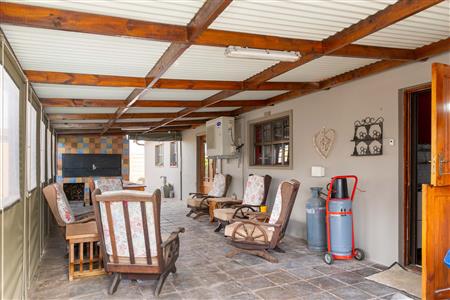False - House For Sale in Riversdale, Western Cape - M125434