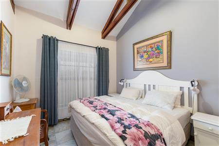False - House For Sale in Riversdale, Western Cape - M125434