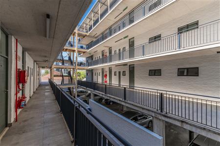 False - Apartment For Sale in Stellenbosch Central, Stellenbosch, Western Cape - M125445
