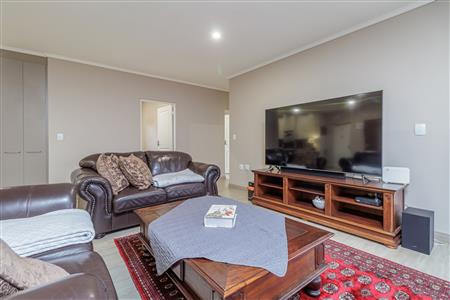 False - Townhouse for sale in Randburg - M125459
