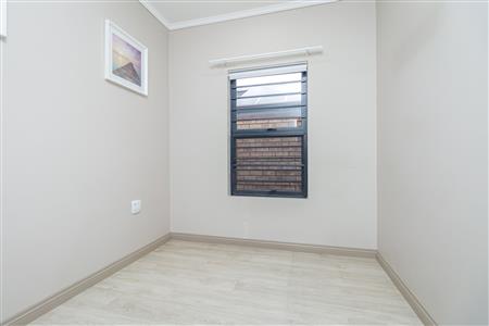 False - Townhouse for sale in Randburg - M125459