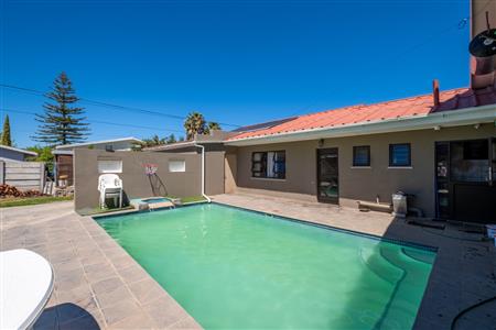 False - House For Sale in Robertson, Western Cape - M125460