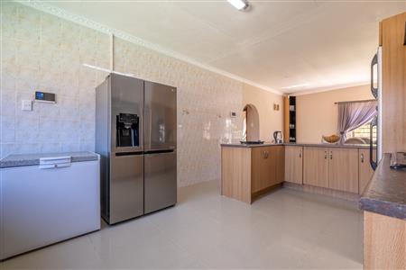 False - House For Sale in Robertson, Western Cape - M125460