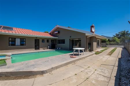 False - House For Sale in Robertson, Western Cape - M125460