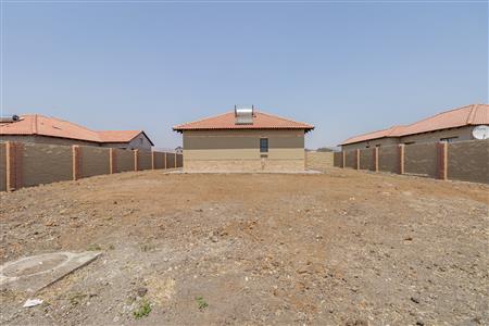 False - House For Sale in Hexrivier Lifestyle Estate, Waterkloof AH, Rustenburg, North West - M125470