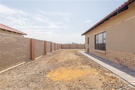 False - House For Sale in Hexrivier Lifestyle Estate, Waterkloof AH, Rustenburg, North West - M125470