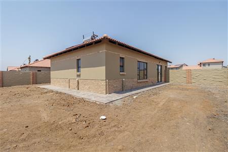 False - House For Sale in Hexrivier Lifestyle Estate, Waterkloof AH, Rustenburg, North West - M125470