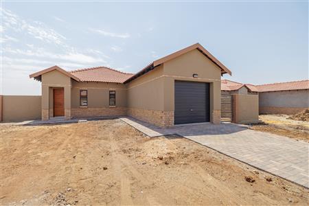 False - House For Sale in Hexrivier Lifestyle Estate, Waterkloof AH, Rustenburg, North West - M125470
