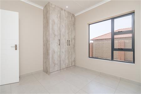 False - House For Sale in Hexrivier Lifestyle Estate, Waterkloof AH, Rustenburg, North West - M125470