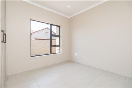 False - House For Sale in Hexrivier Lifestyle Estate, Waterkloof AH, Rustenburg, North West - M125470