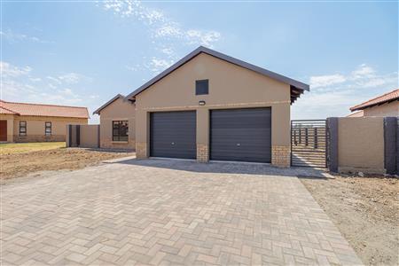 False - House For Sale in Hexrivier Lifestyle Estate, Waterkloof AH, Rustenburg, North West - M125473