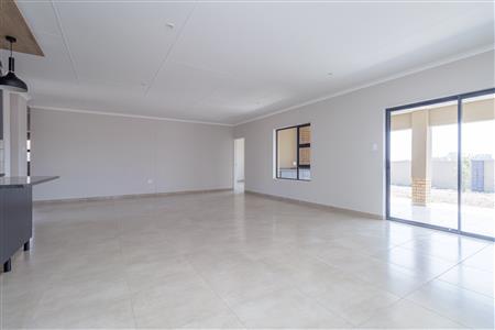 False - House For Sale in Hexrivier Lifestyle Estate, Waterkloof AH, Rustenburg, North West - M125473